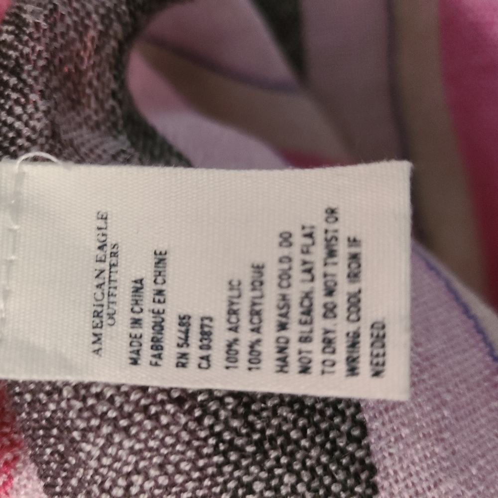American Eagle scarf - Picture 2 of 3
